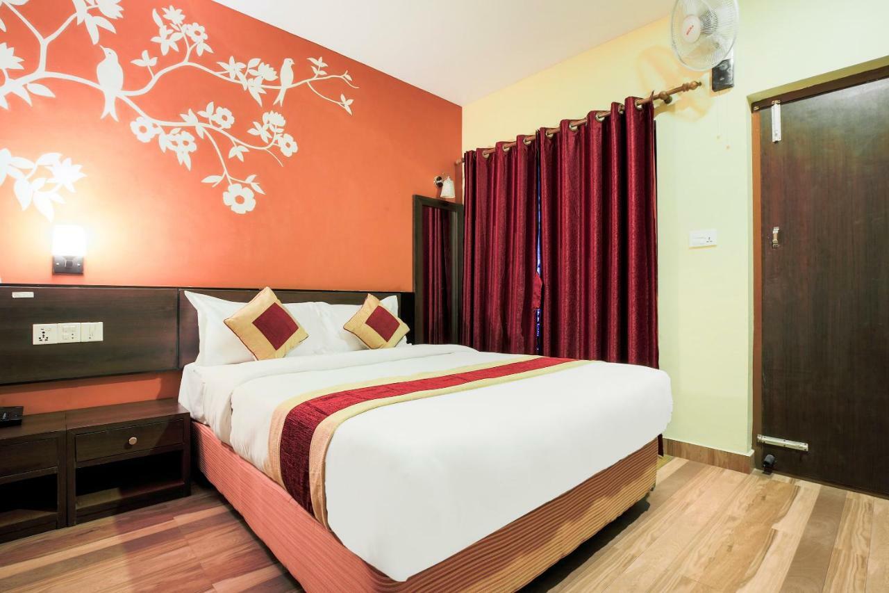 Vision Safari Pvt Ltd Hotel Sauraha Kültér fotó