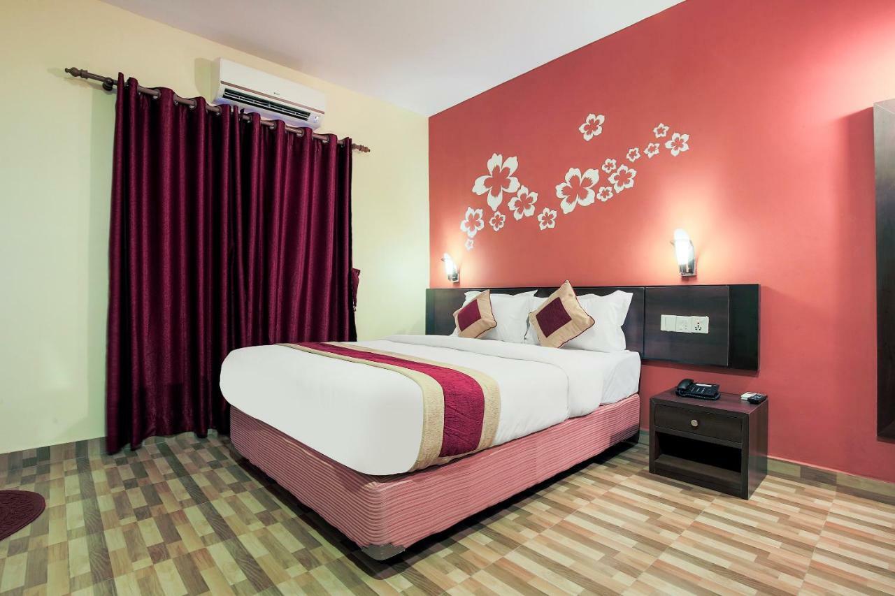 Vision Safari Pvt Ltd Hotel Sauraha Kültér fotó